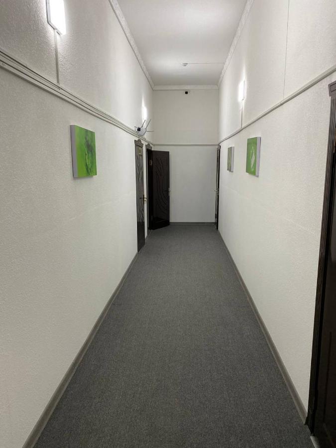 Green Apple Guest House Ташкент Екстер'єр фото