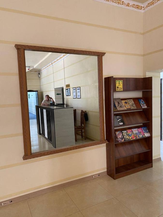 Green Apple Guest House Ташкент Екстер'єр фото